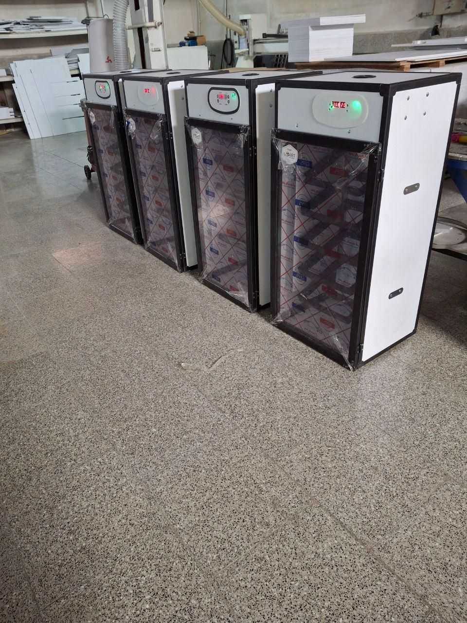 دستگاه جوجه کشی 210 تایی آژاکس اسکندری