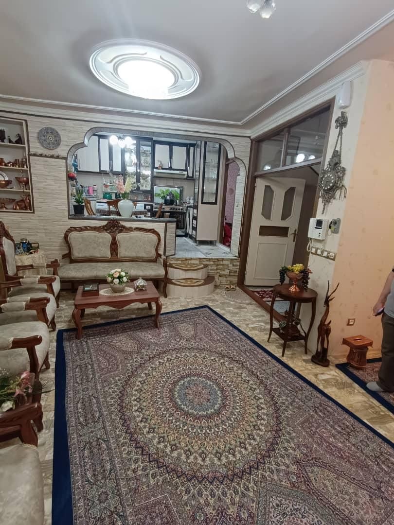 املاک سناتور