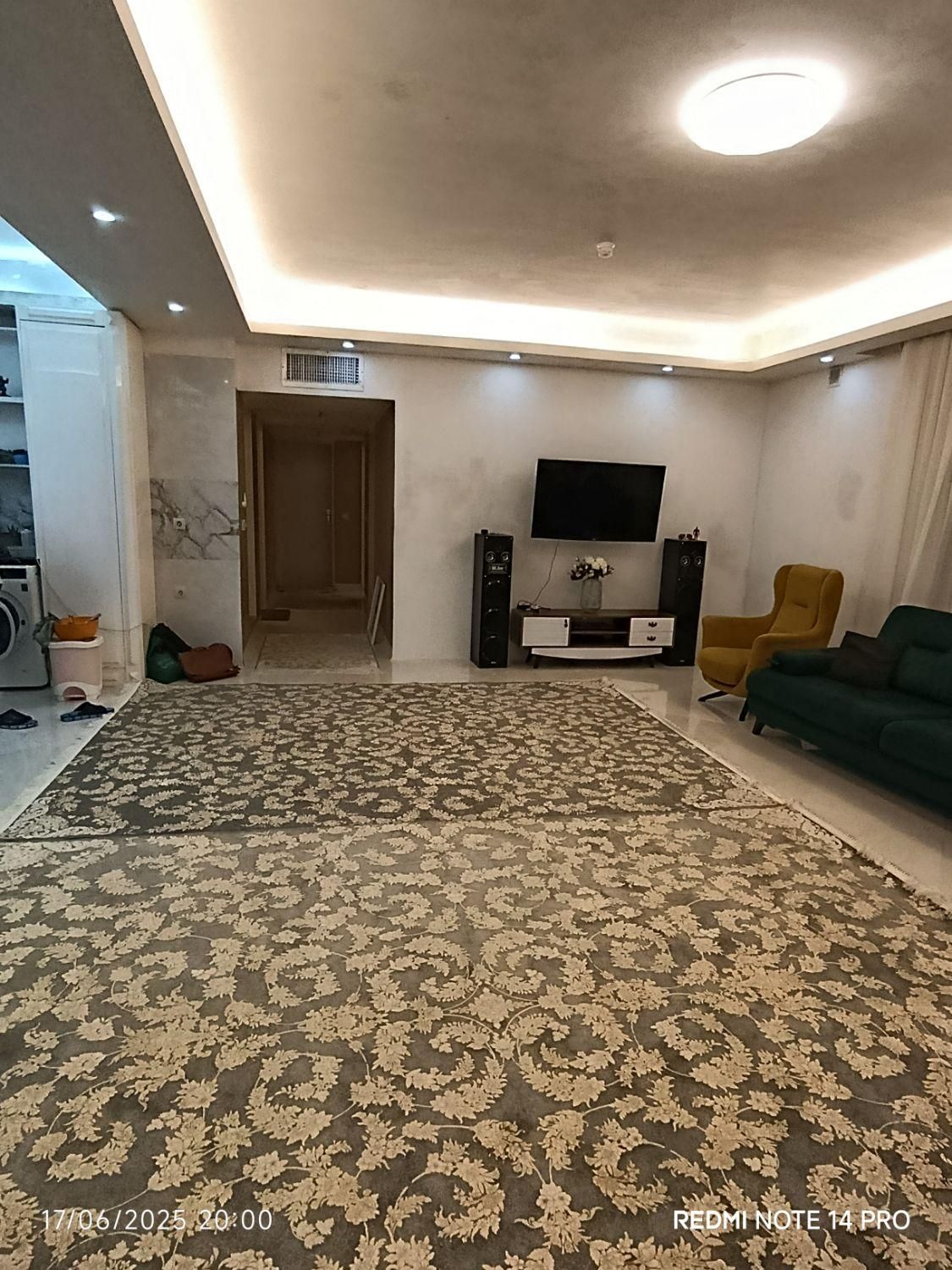 اجاره آپارتمان مبله  ۱۲۰ متری ۳ خوابه فاز۳