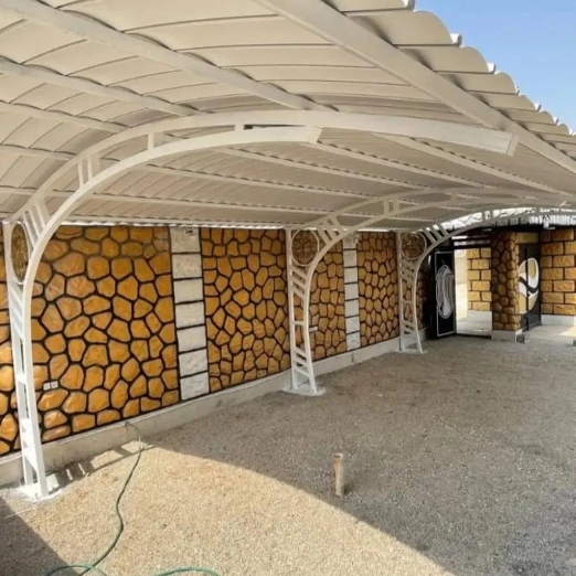 سایبان حیاط یک طرفه