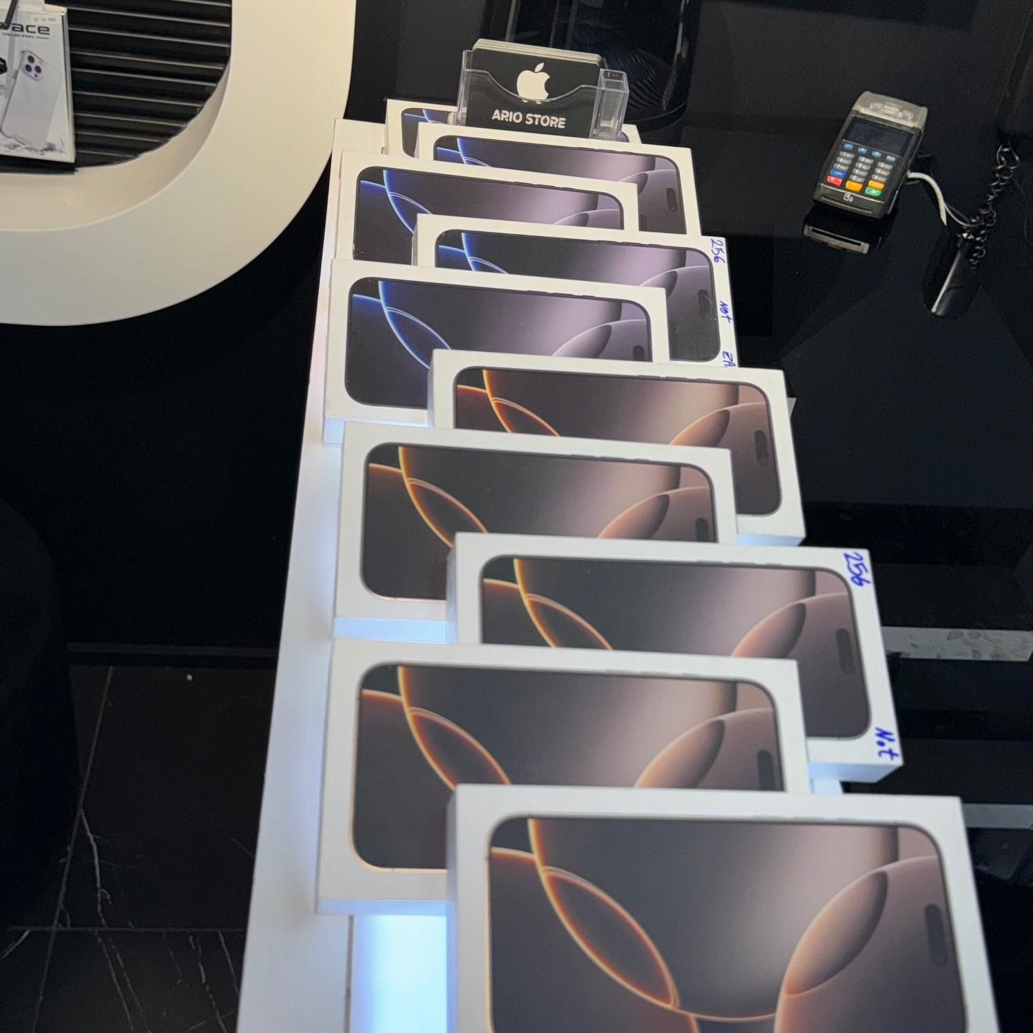 طرح بدون ضامن مدل iPhone 16 /16pro /16promax