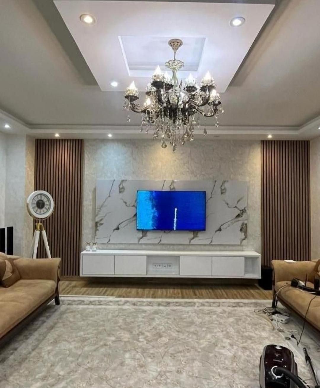 رنگکاری پارکت لمینت کفپوش کاغذدیواری کناف چمن