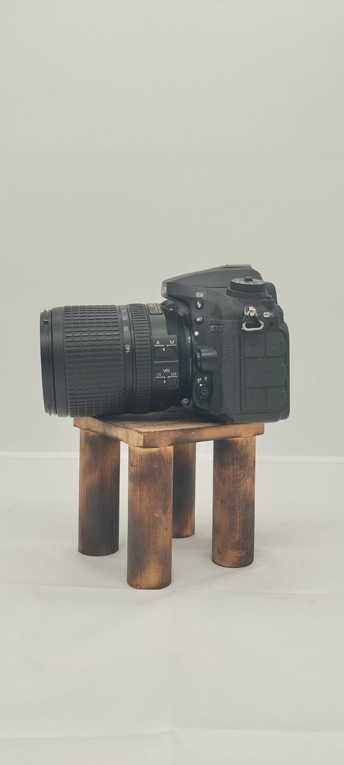 نیکون D7200