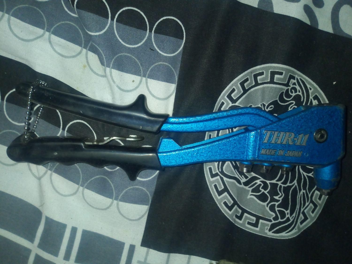 دستگاه پرچ hand riveter اصل ژاپن عتیقه با ۴۰سال