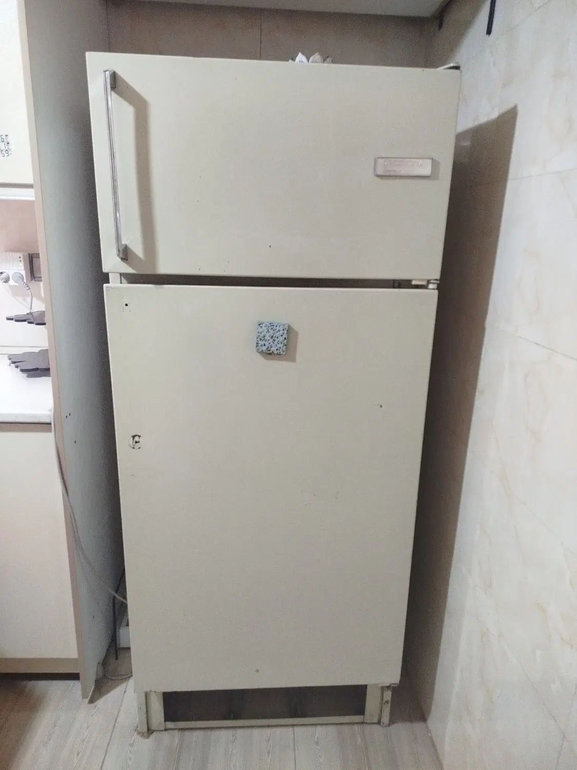 یخچال ارج کارکرده