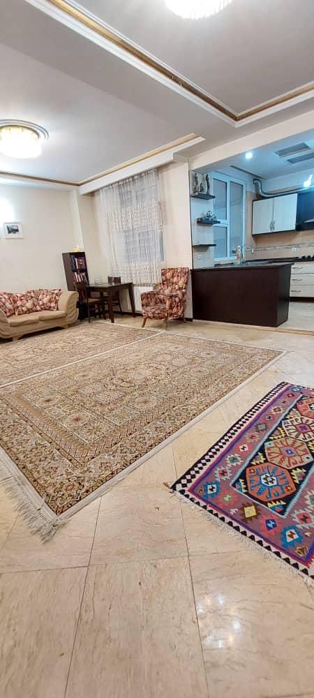 **   فروش فوری 78 متر غرق نور با  شرایط ویژه  **