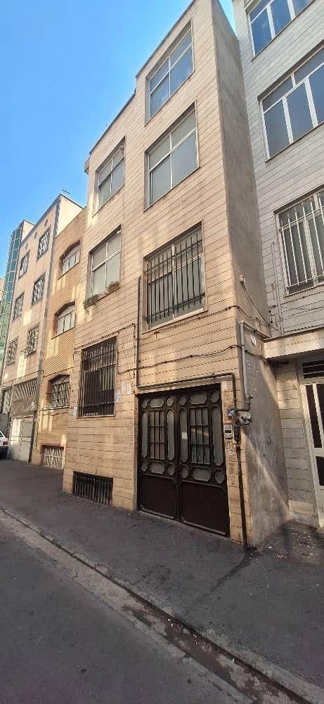 ۵۰متری م شکوفه (نورگیرعالی)  ( زیر قیمت منطقه )