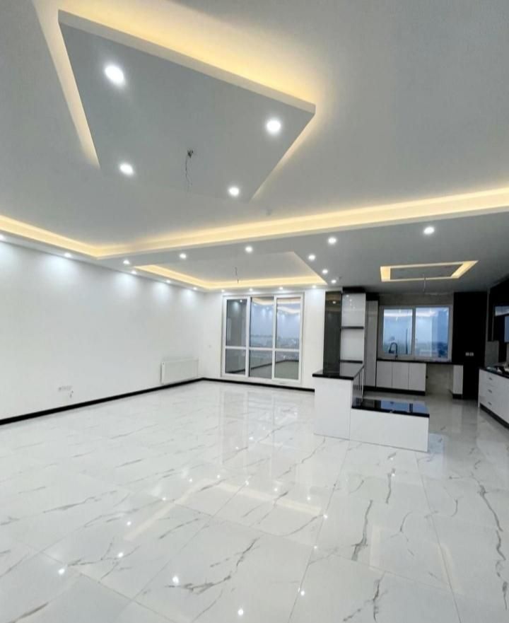 شمال یوسف آباد . تکواحدی. ۱۷۰ متری .  ۳ خوابه .