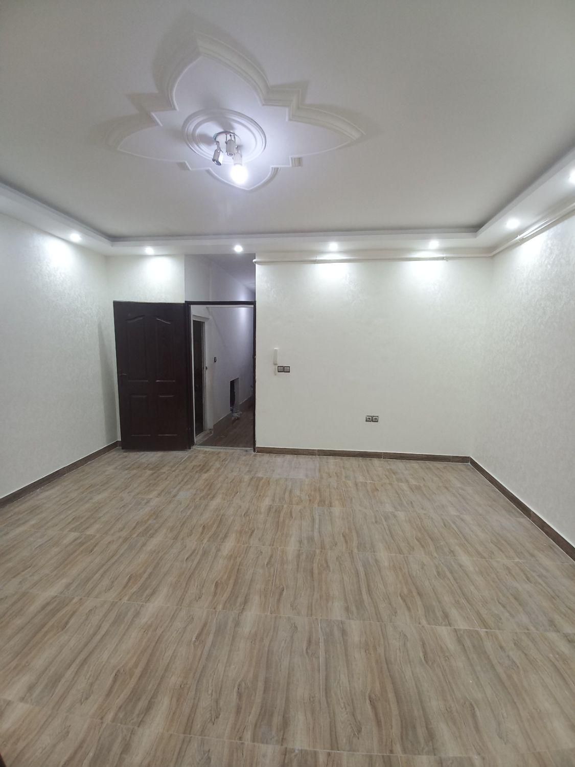 فروش آپارتمان ۵۵ متری ۱ خوابه همکف در حمیدیان