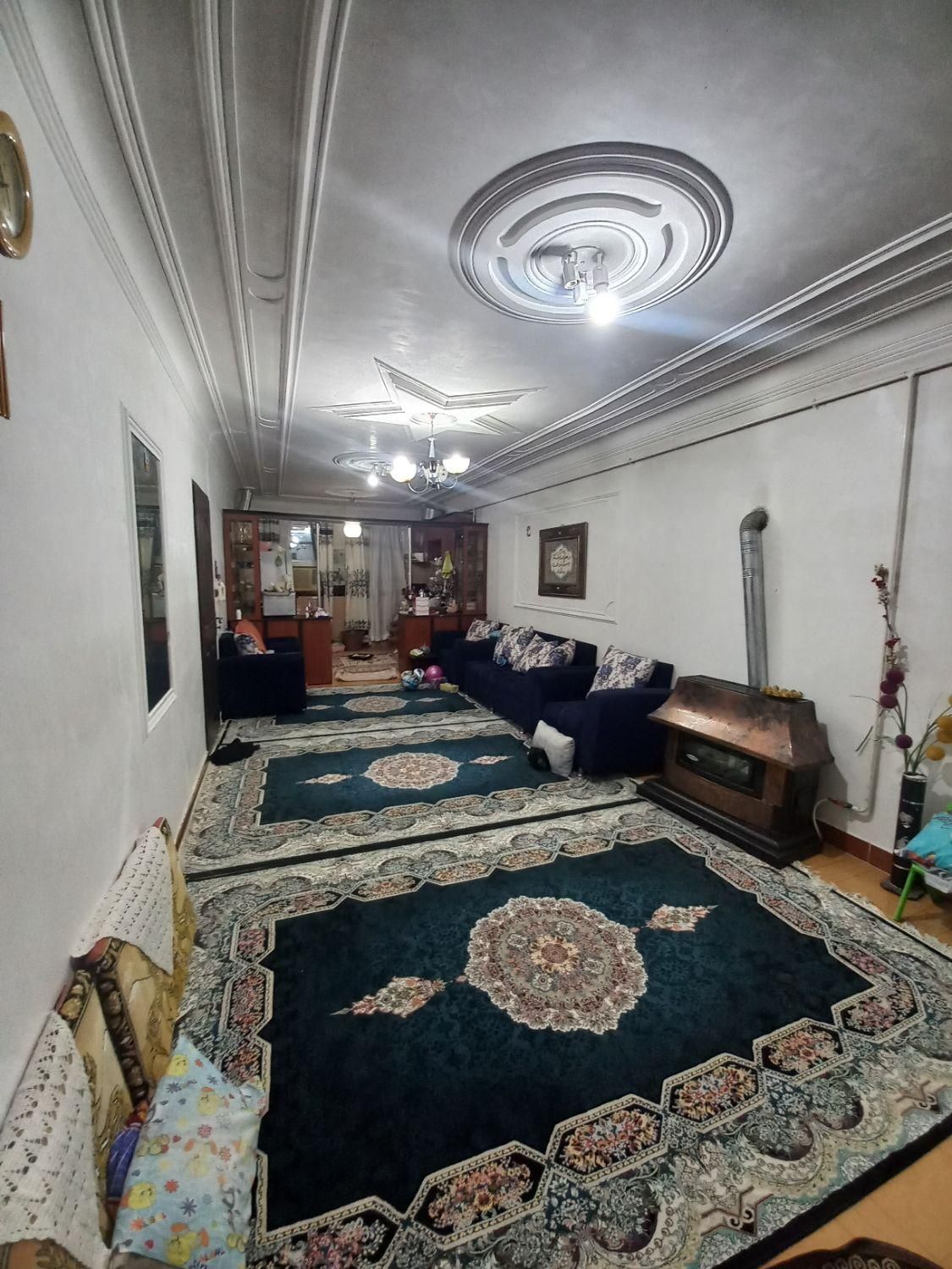 آپارتمان ۱۰۰متر ۲خواب پارکینگ حمیدیان امیرکبیر