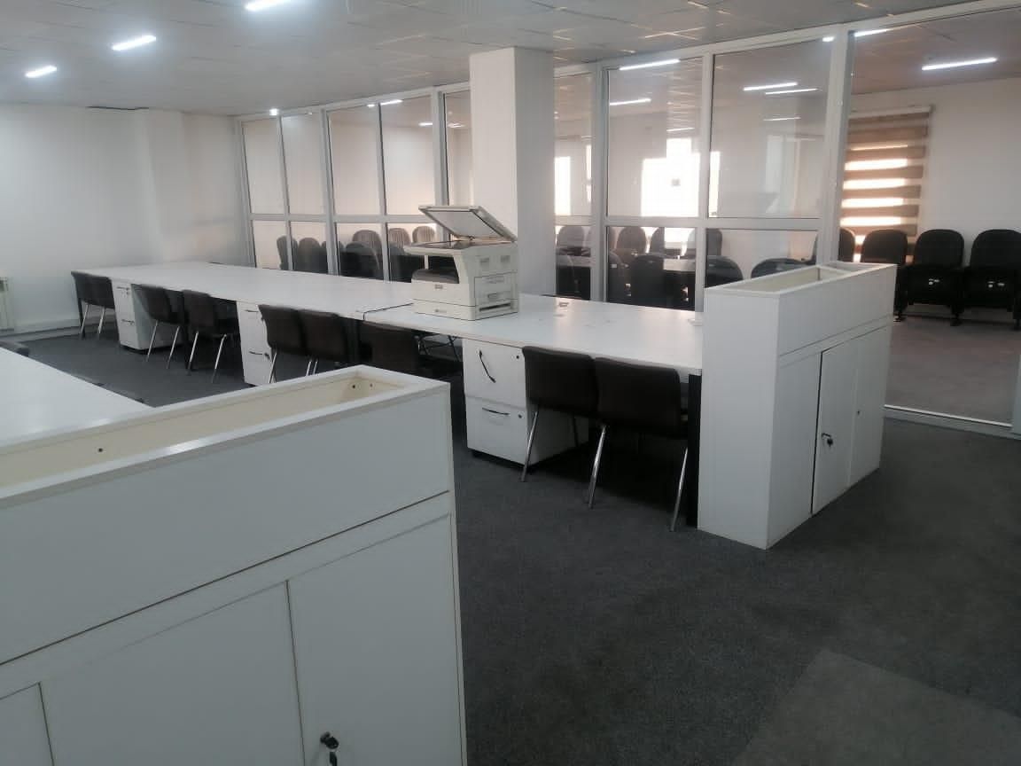 ونک رینگ میدان ۱۴۰ متر همکف