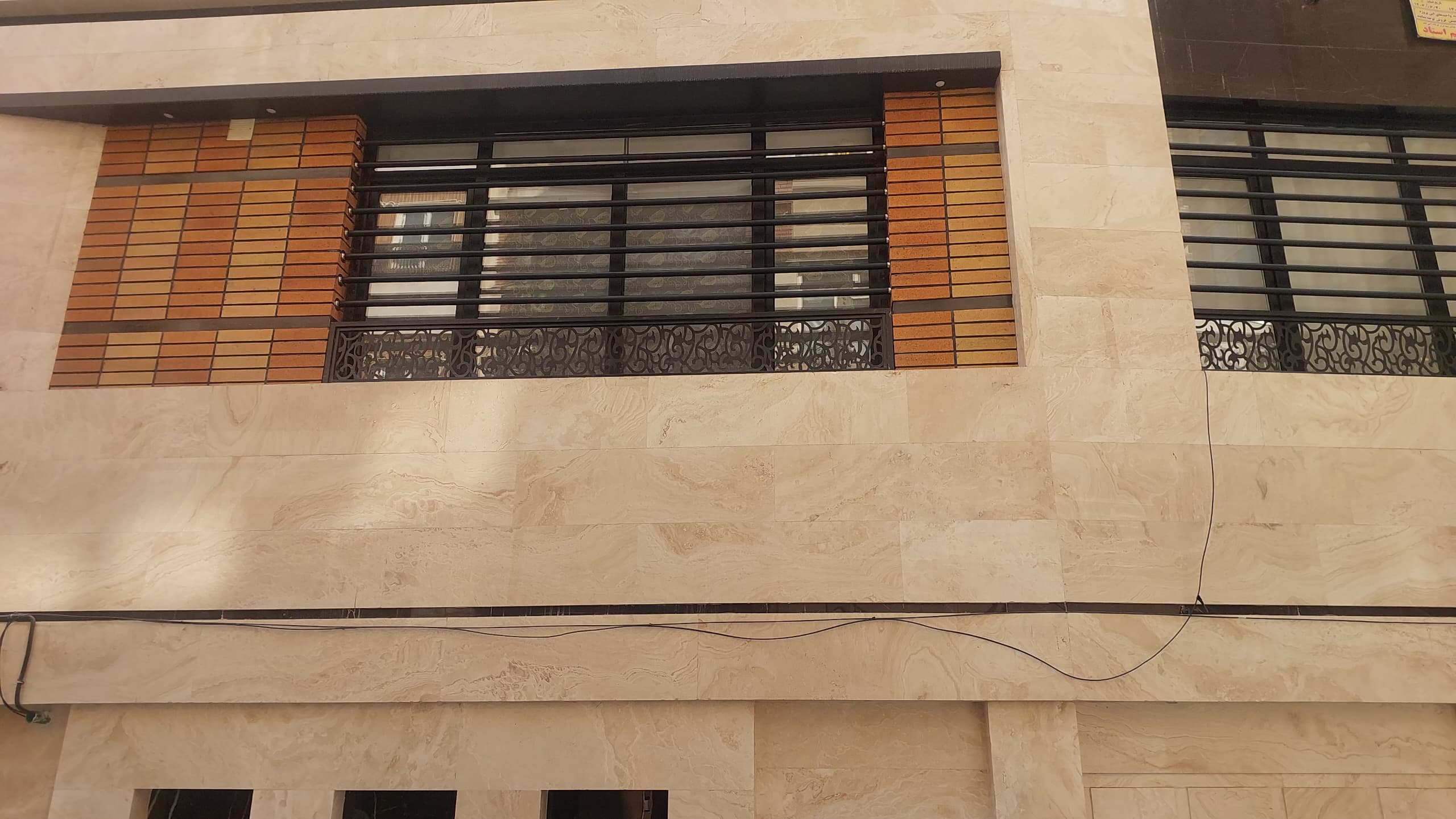حفاظ خطی استاتیک پنجره