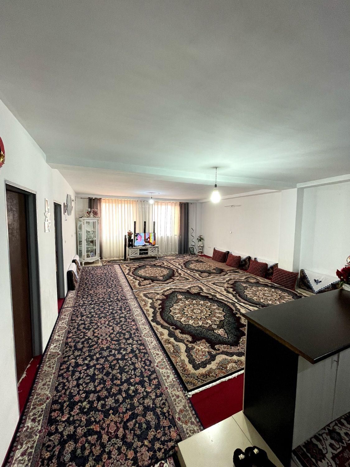 آپارتمان۱۱۵متر/pاختصاصی/برخیابان/نورگیر/املاک محمد