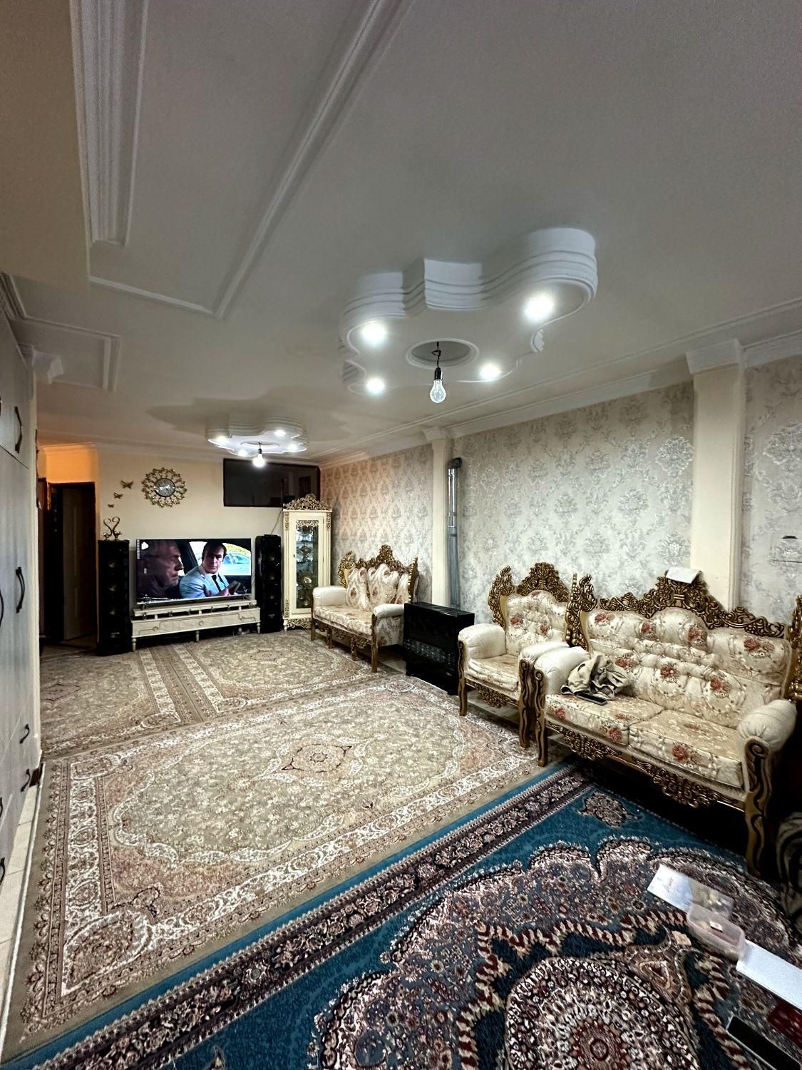 آپارتمان۸۵متری/پارکینگ اختصاصی/میثم۱/املاک محمد