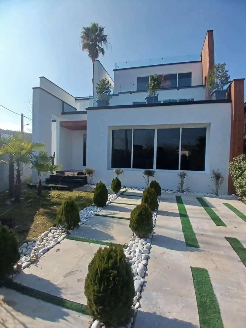 کلید این ویلای لاکچری با900میلیون تحویل میگردد