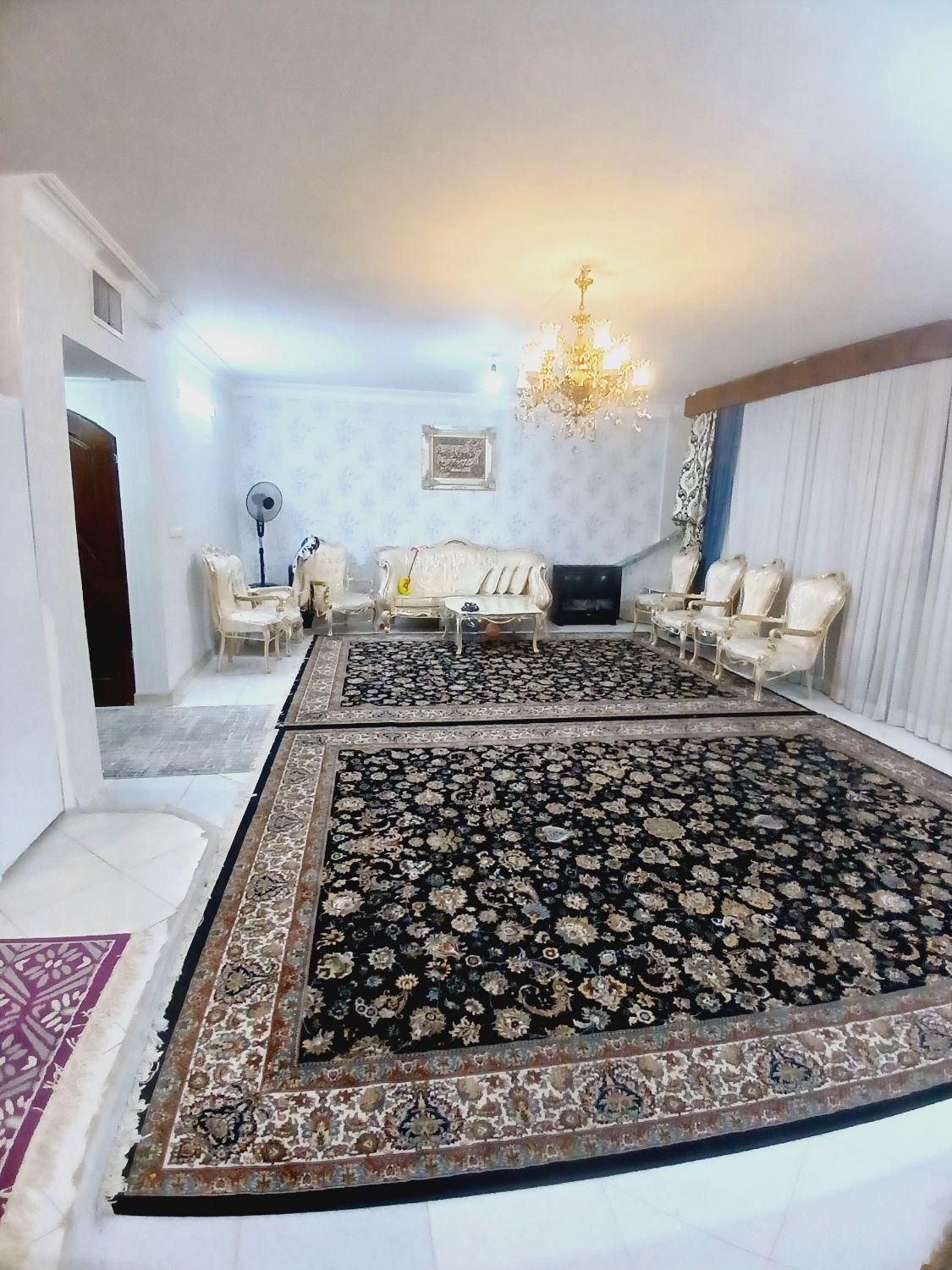 آپارتمان ۱۱۵ متر دو خواب لادن