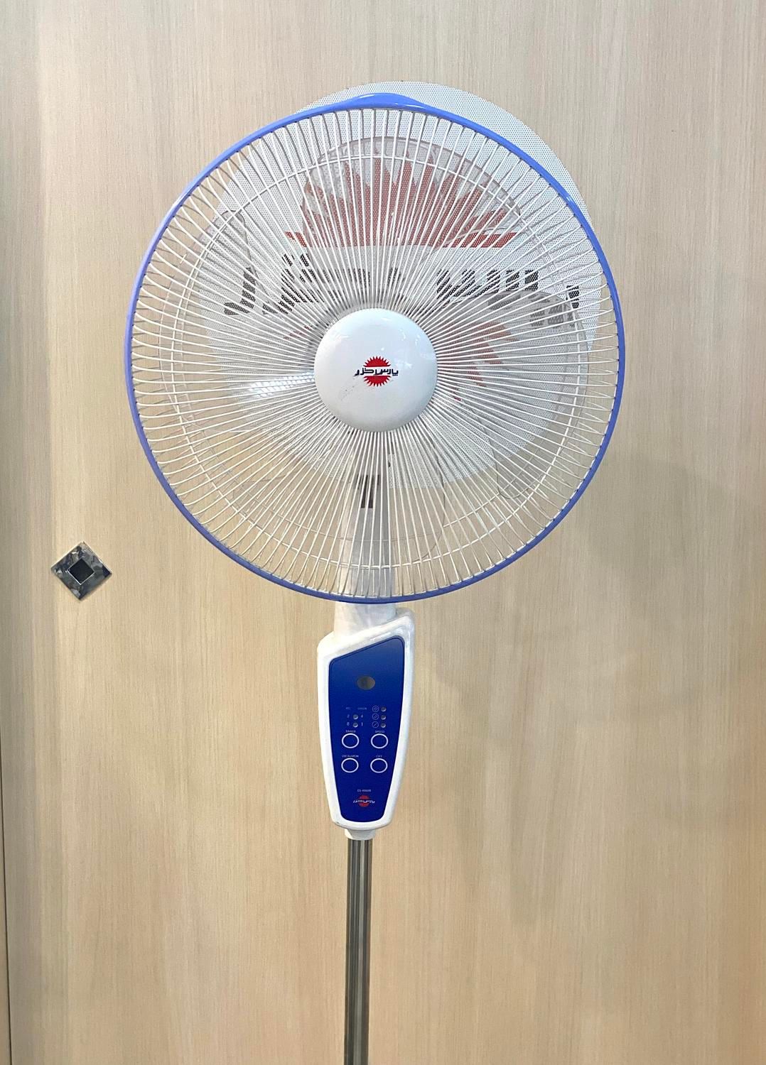پنکه ۴۰۶۰ پارس خزر با کنترل