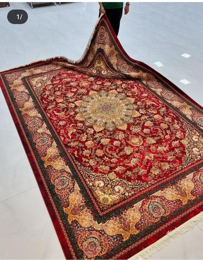 فرش و قالی گل افشان