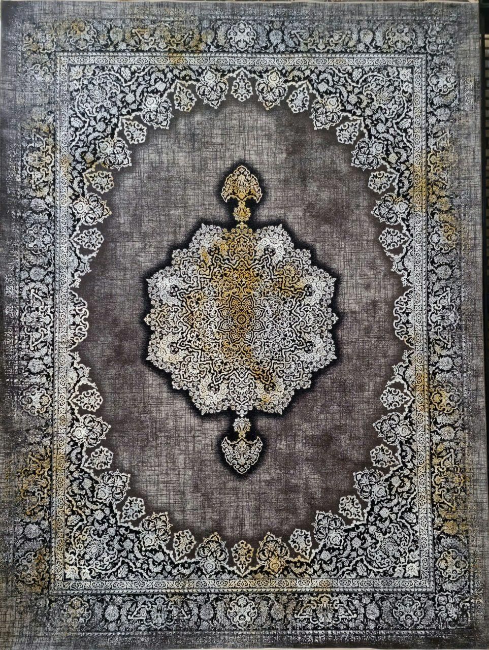 فرش اوینا