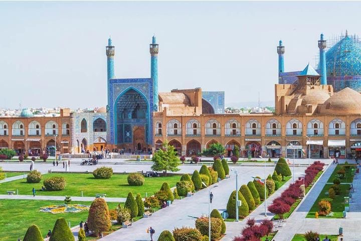 تور ۳ روزه اصفهان ( همایون تور ) ۱۷ تا ۱۹ اردیبهشت