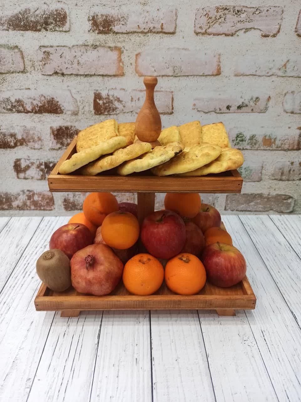 شیرینی خوری چوبی