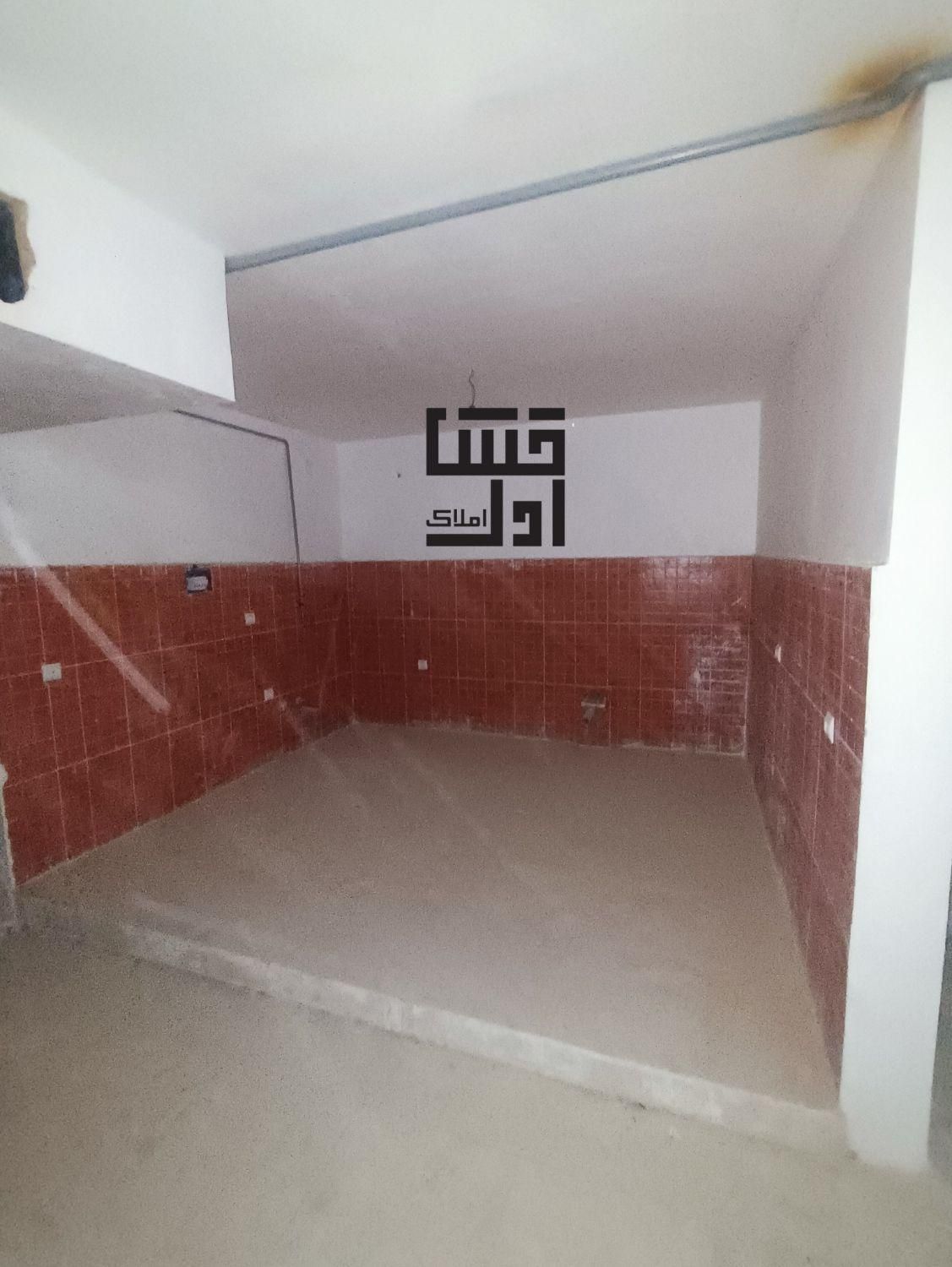 املاک خشت اول