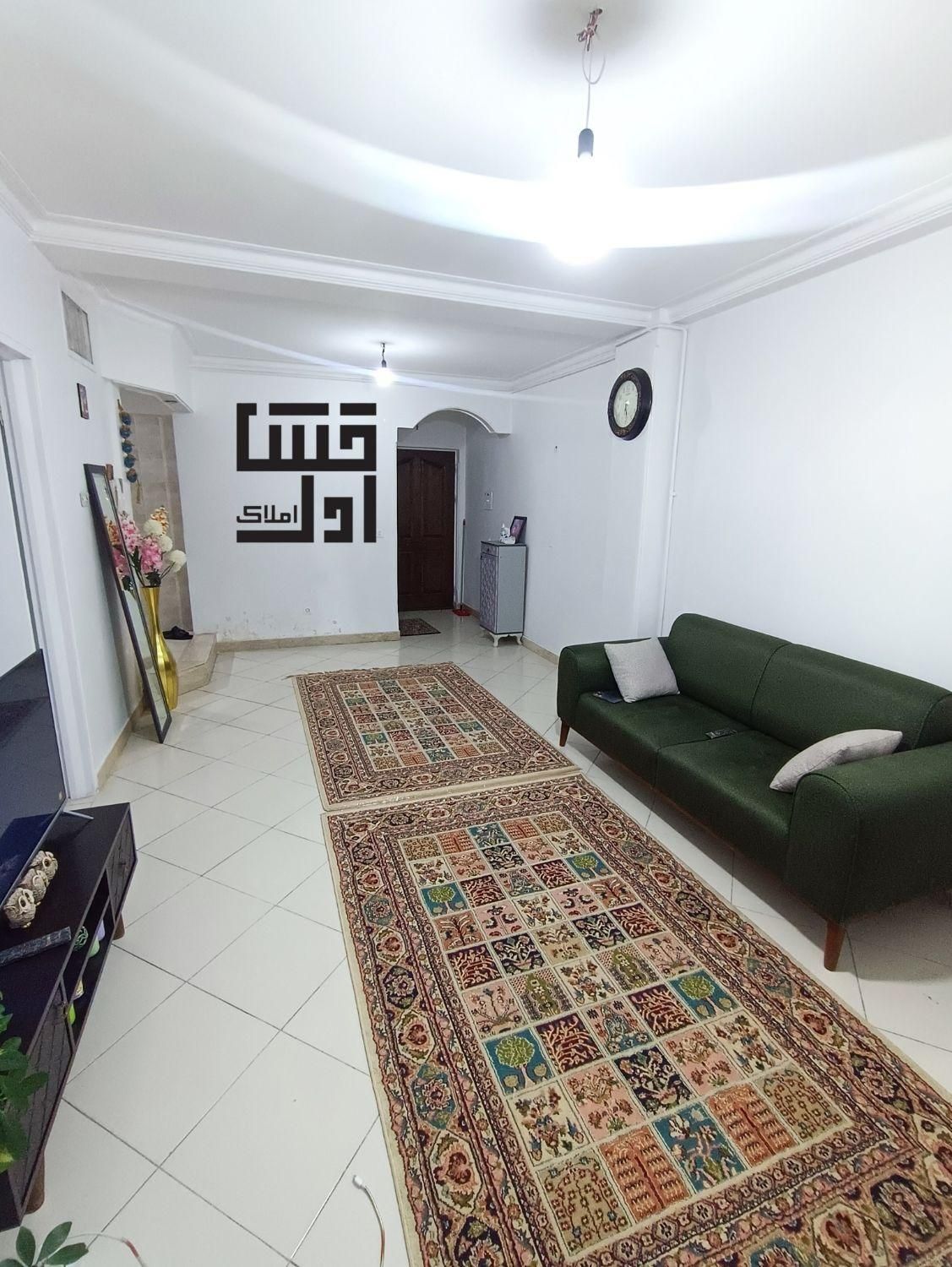 املاک خشت اول