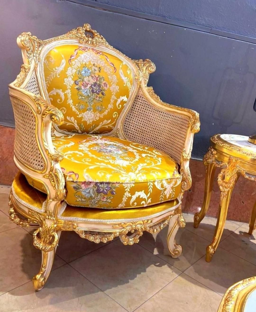 مبل مدل گاتا