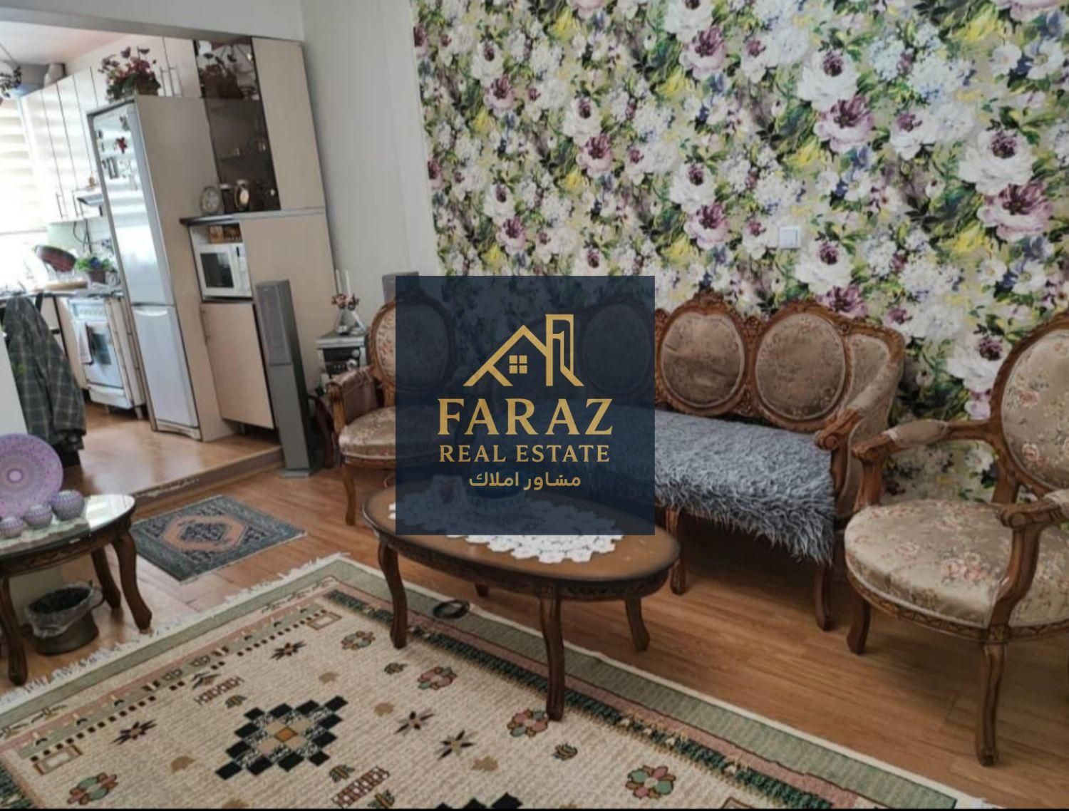 مشاورین املاک فراز