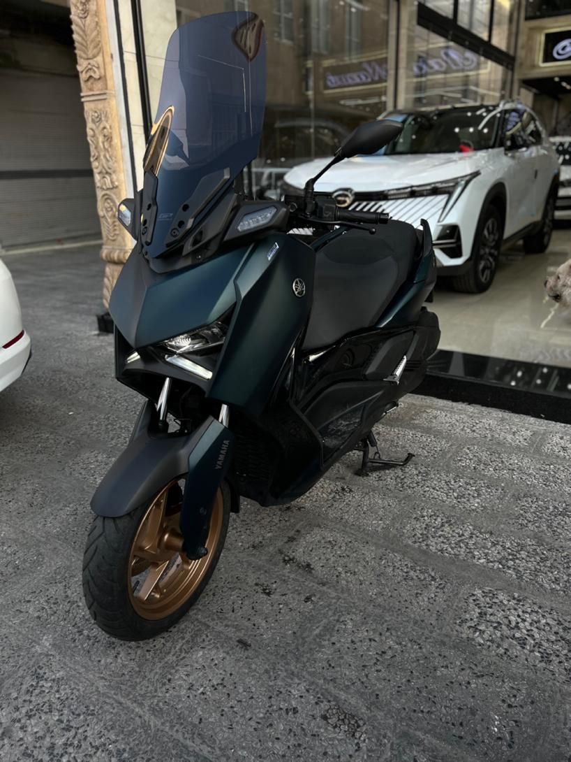 یاماها xmax