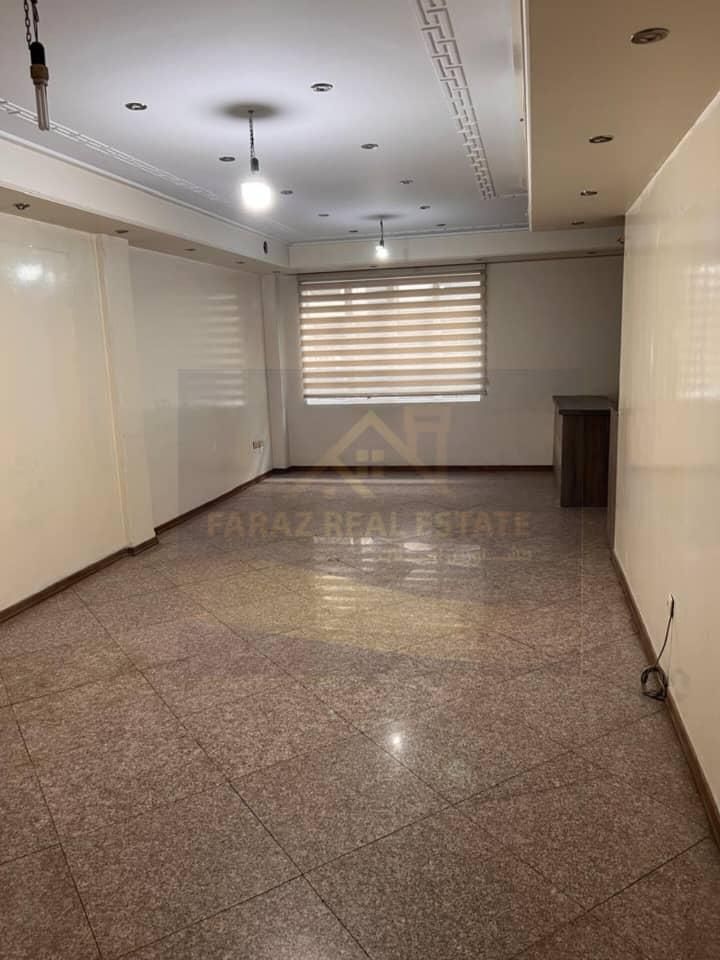 مشاورین املاک فراز