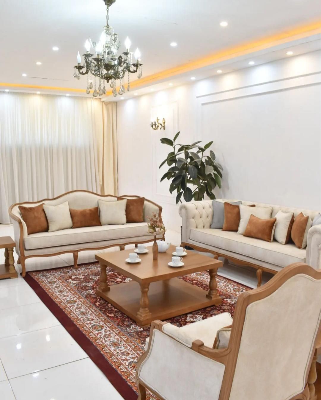مبل کویین
