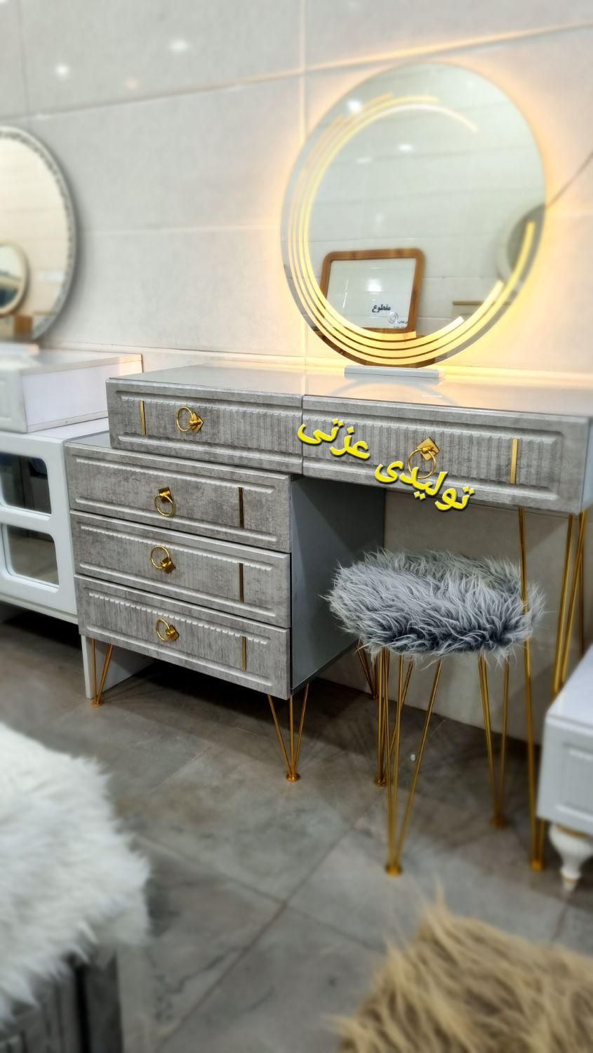 میز آرایش آنا