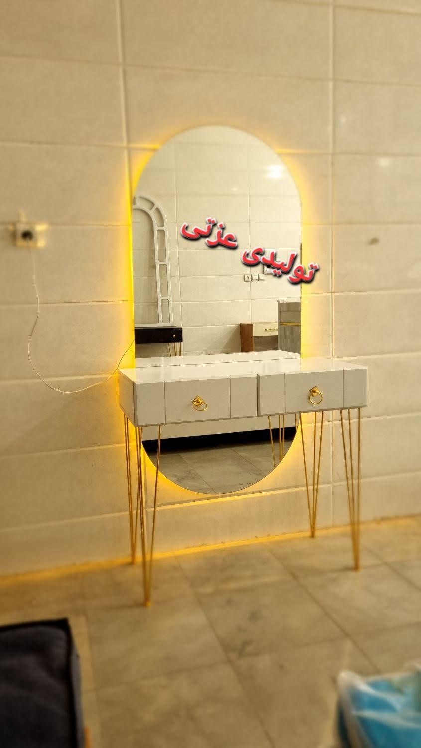 میز آرایش طرح ماهلین
