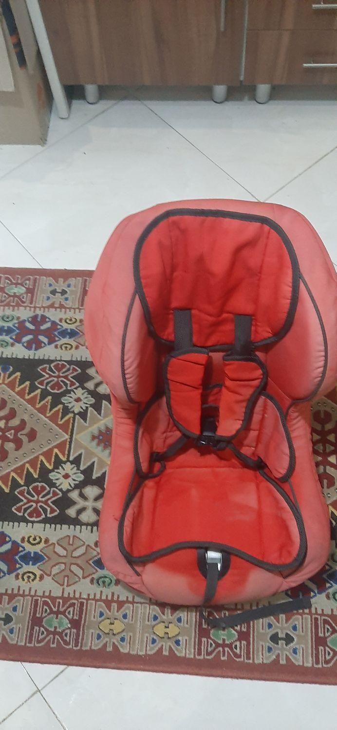 صندلی ایمن و راحت کودک برای خودرو
