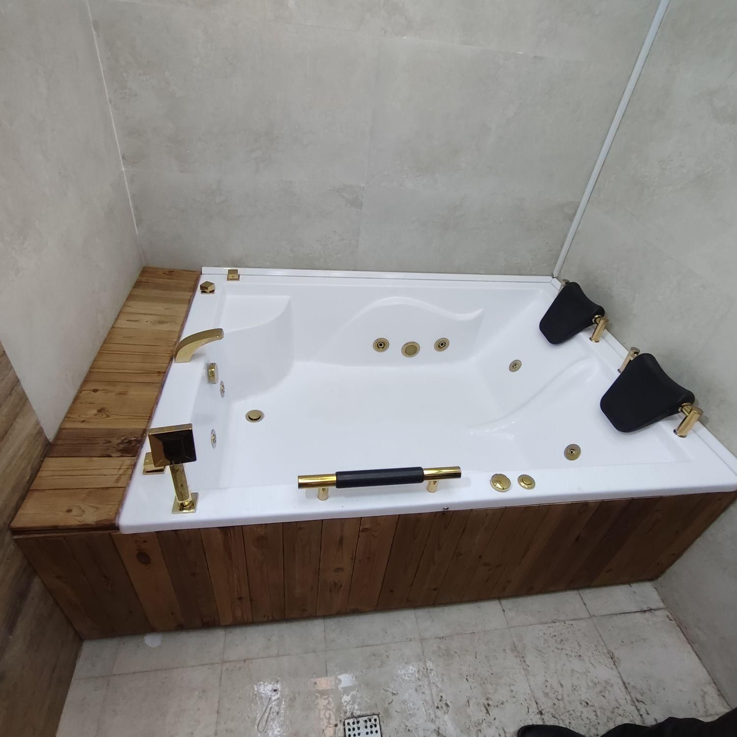 وان جکوزی دو نفره مستطیل