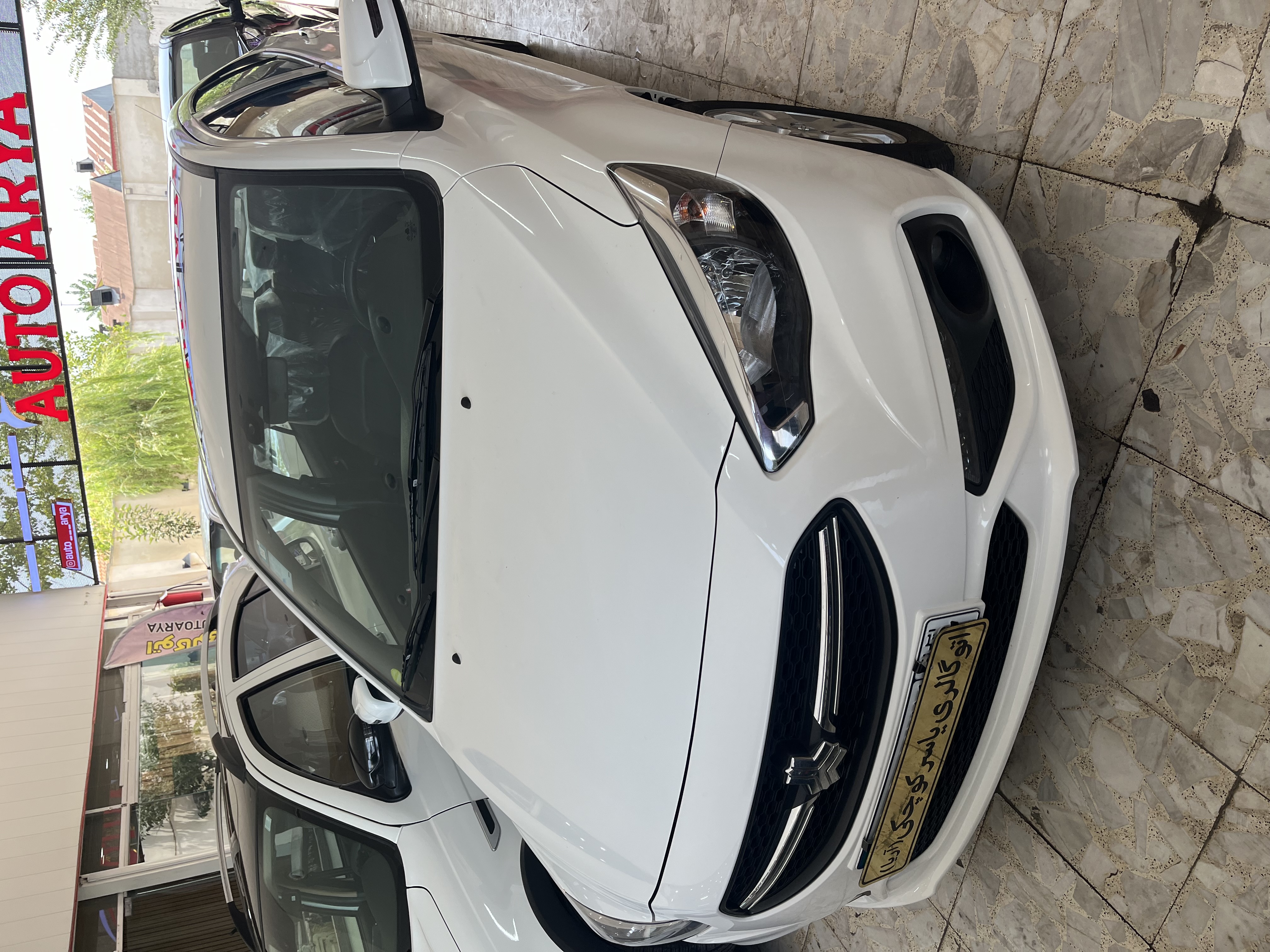 شاهینG فول باسانروف 402