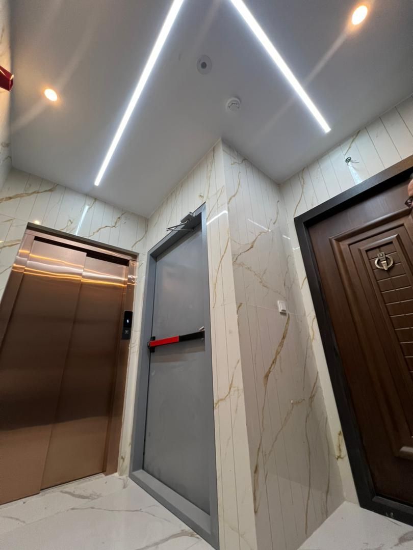 مشاورین املاک شهرک