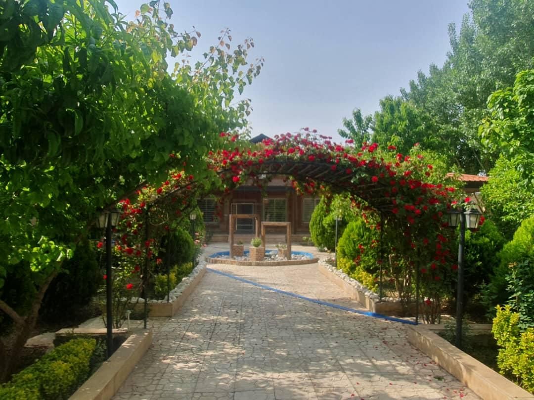 ۵۲۲ متر زمین کردان کوهسار