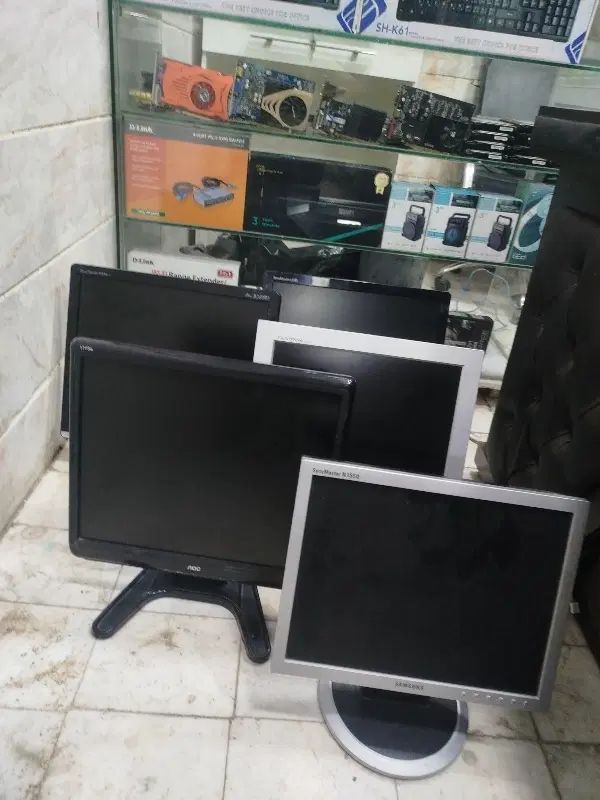 مانیتور 17 اینچ مناسب دوربین و کار