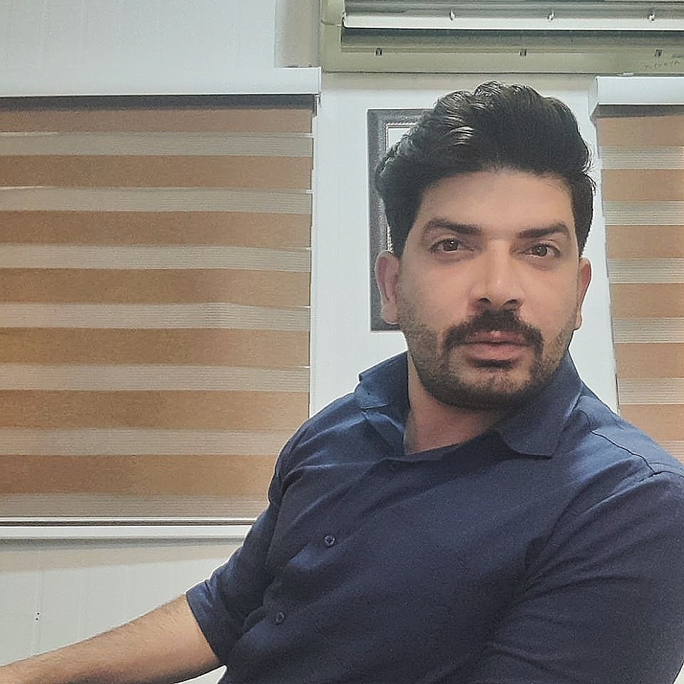 املاک و مستغلات