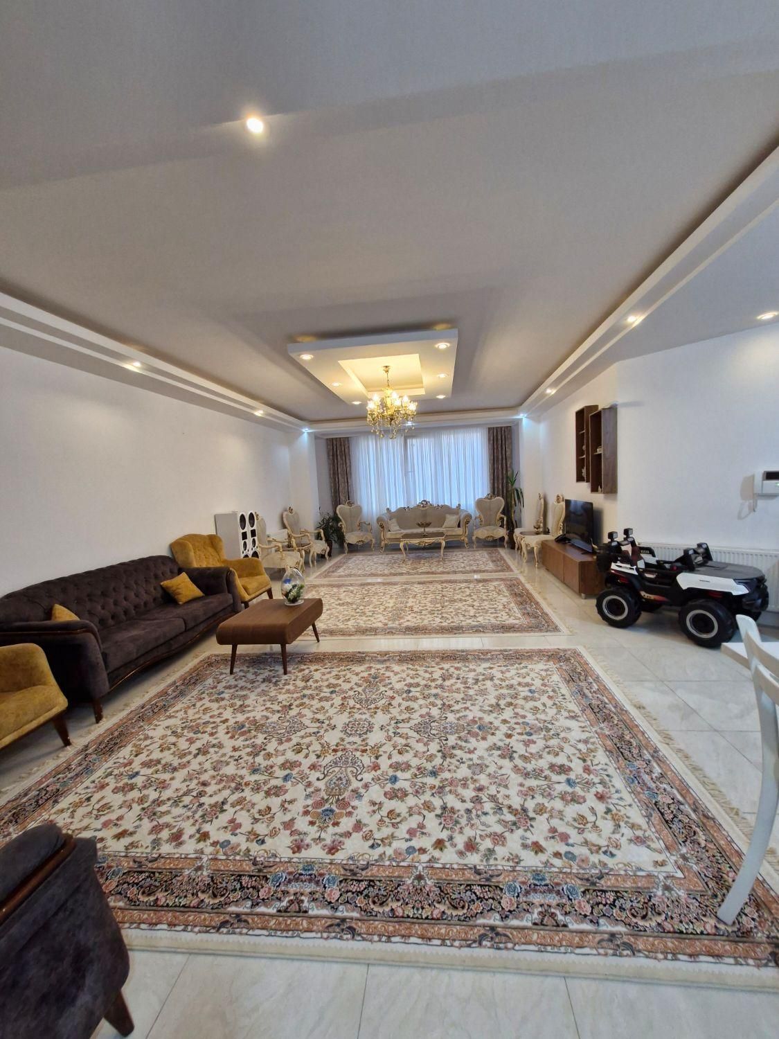 اژانس املاک بزرگ امیر