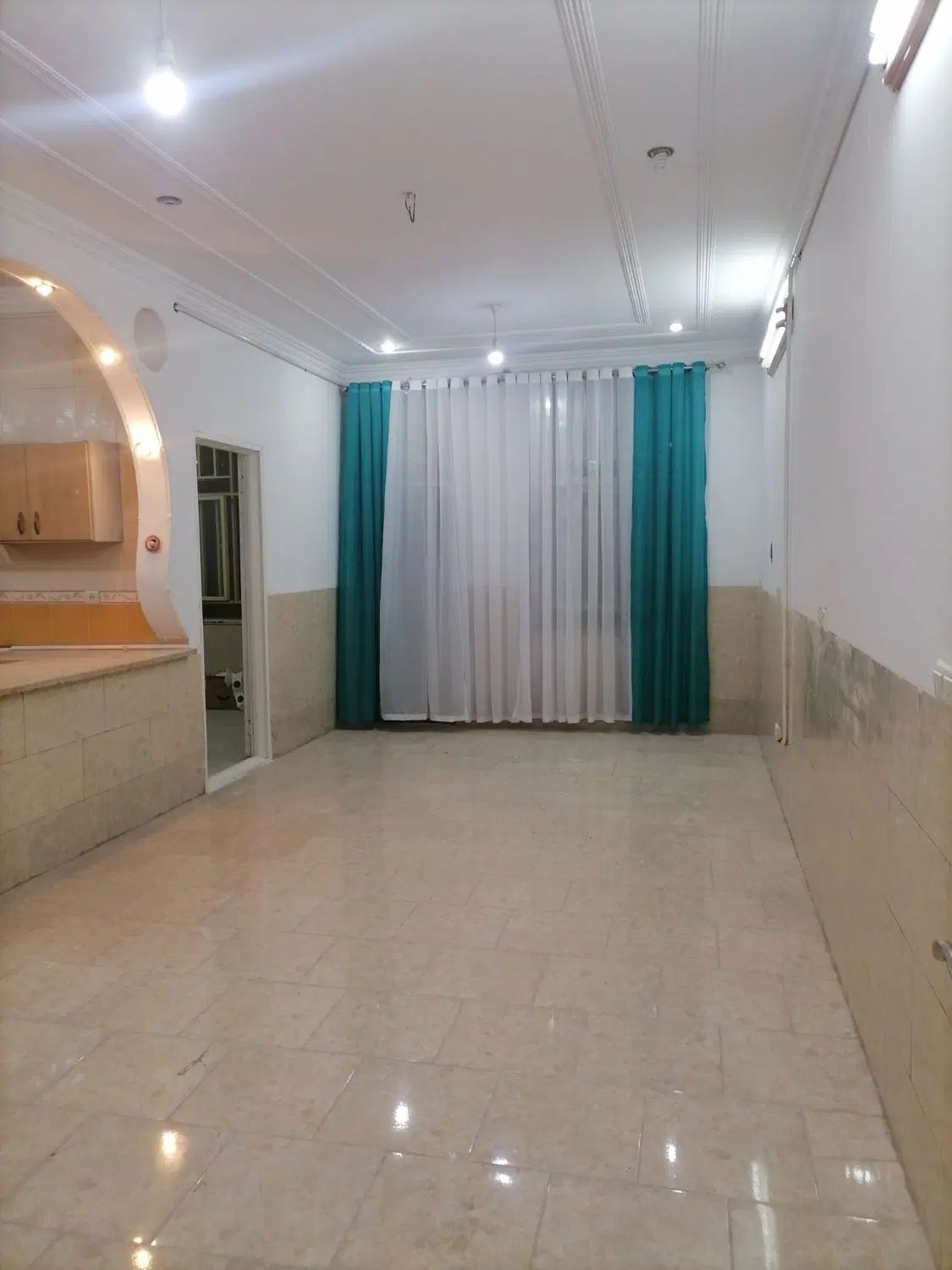 مشاورین املاک محمودی