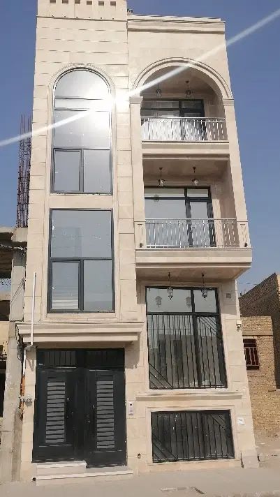 مشاورین املاک محمودی