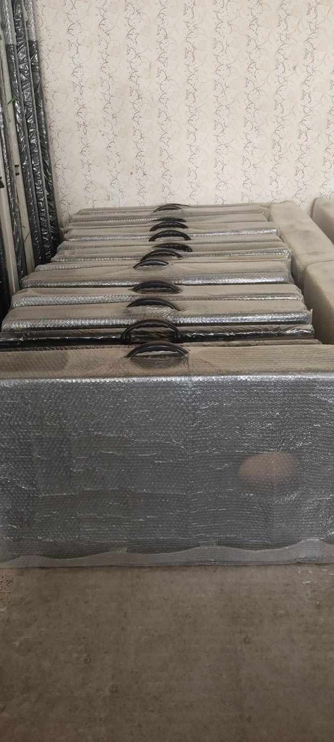 تخت ماساژ پرتابل چمدانی 8 پایه
