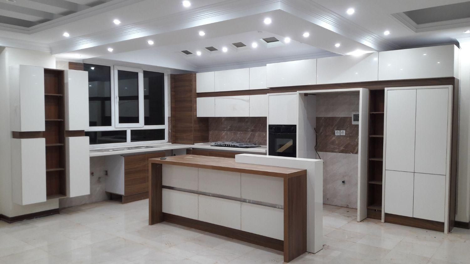 طراحی و اجرای کابینت و دکوراسیون داخلی