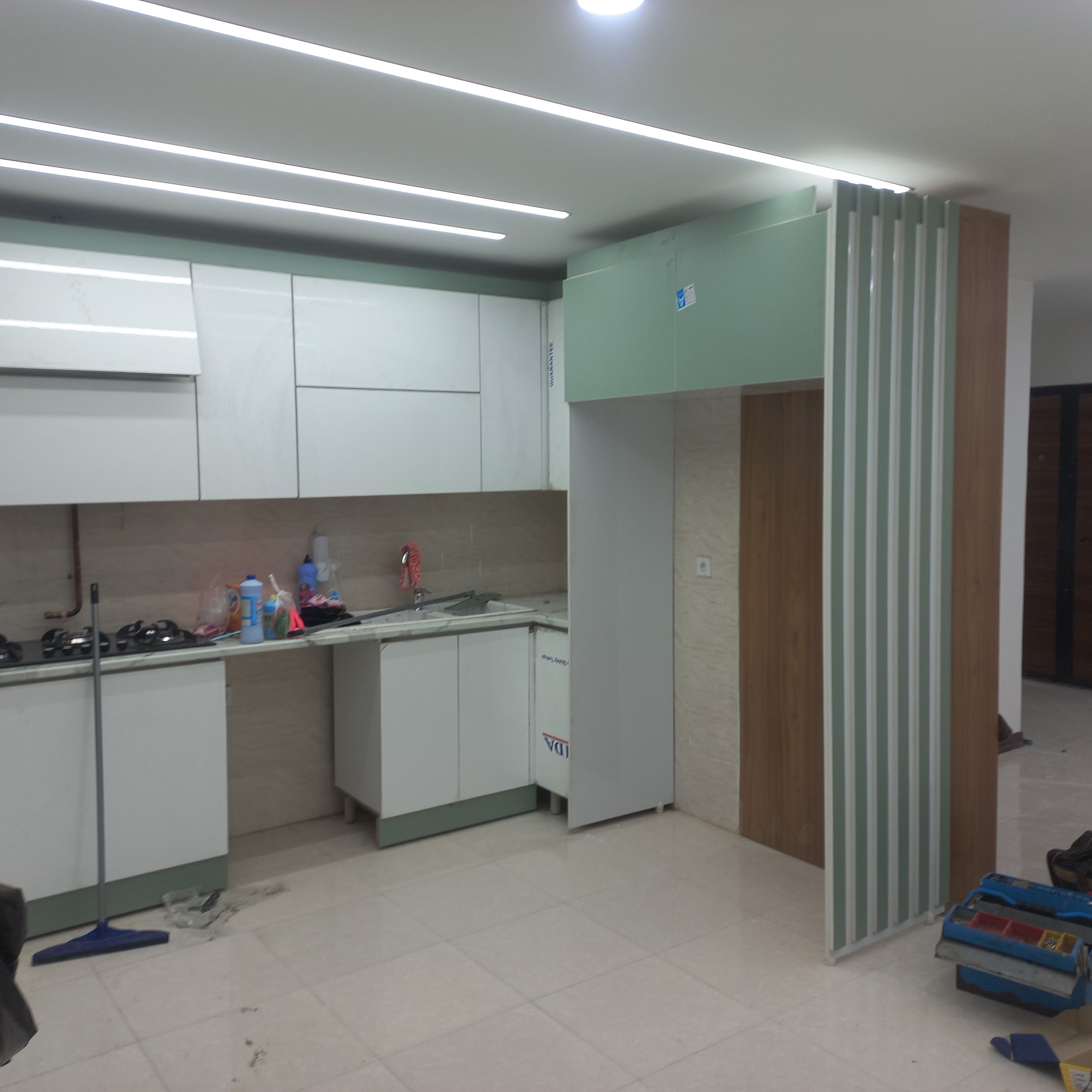 کابینت آماده هلن