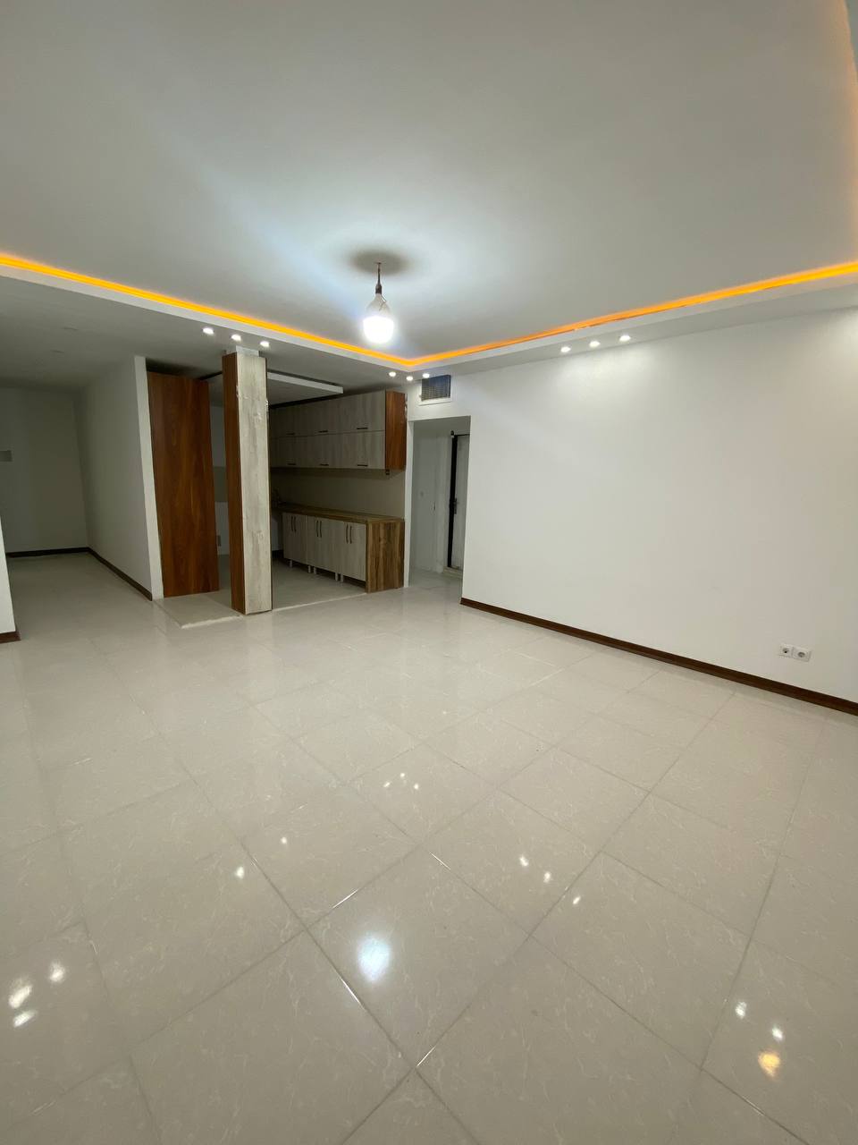 کارگزاری املاک کوروش