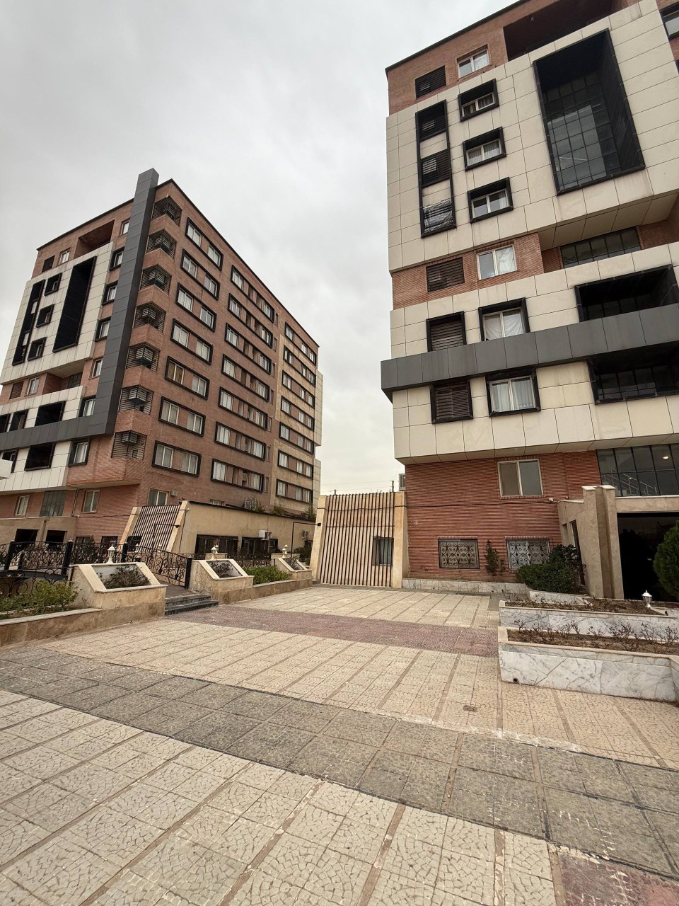 کارگزاری املاک کوروش