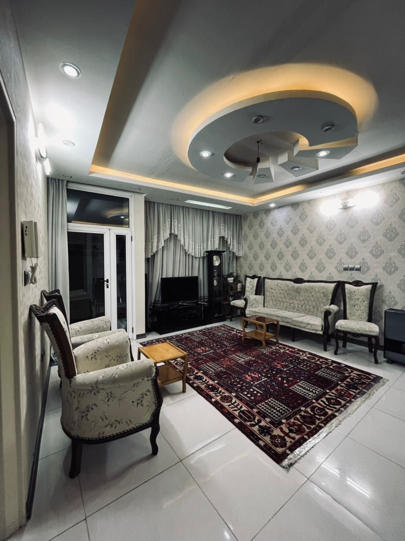 مهندس مشاور وکارشناس حرفه ای املاک ومستغلات(اصفهان نقش جهان)